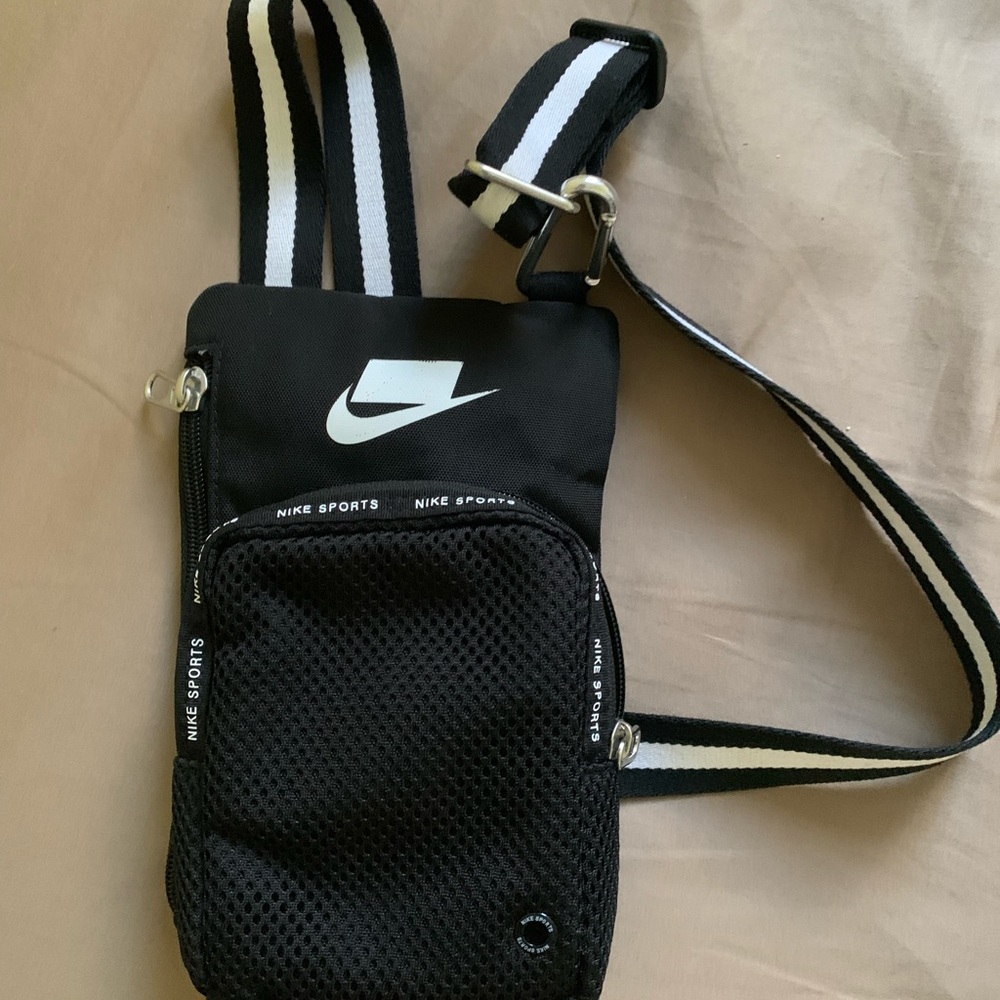 Nike crossbody mini bag